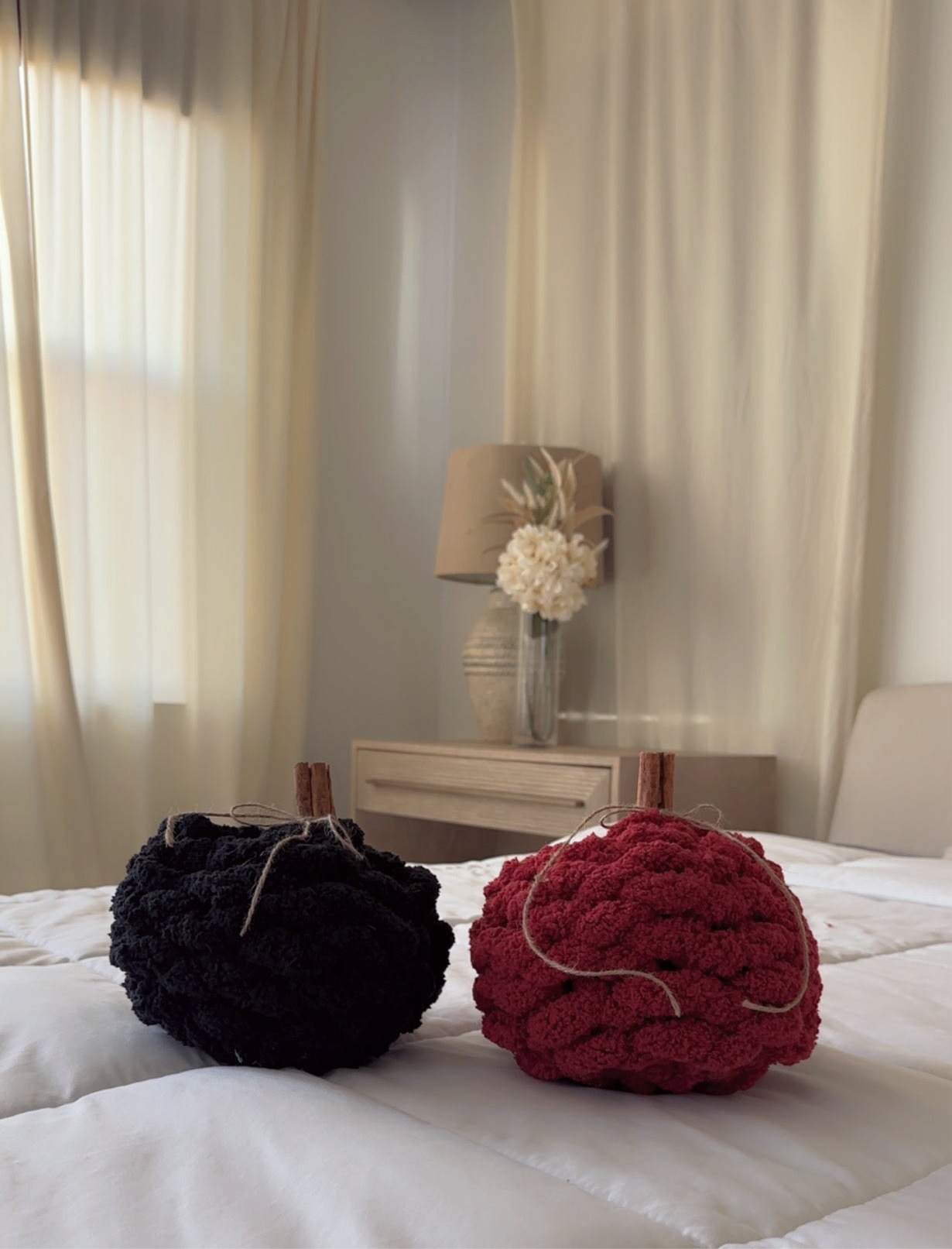 Handmade Chunky Yarn Pumpkins – Cozy Fall Décor